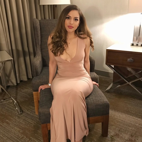 Meet your Posher, Daniela - Picture 7 of 7